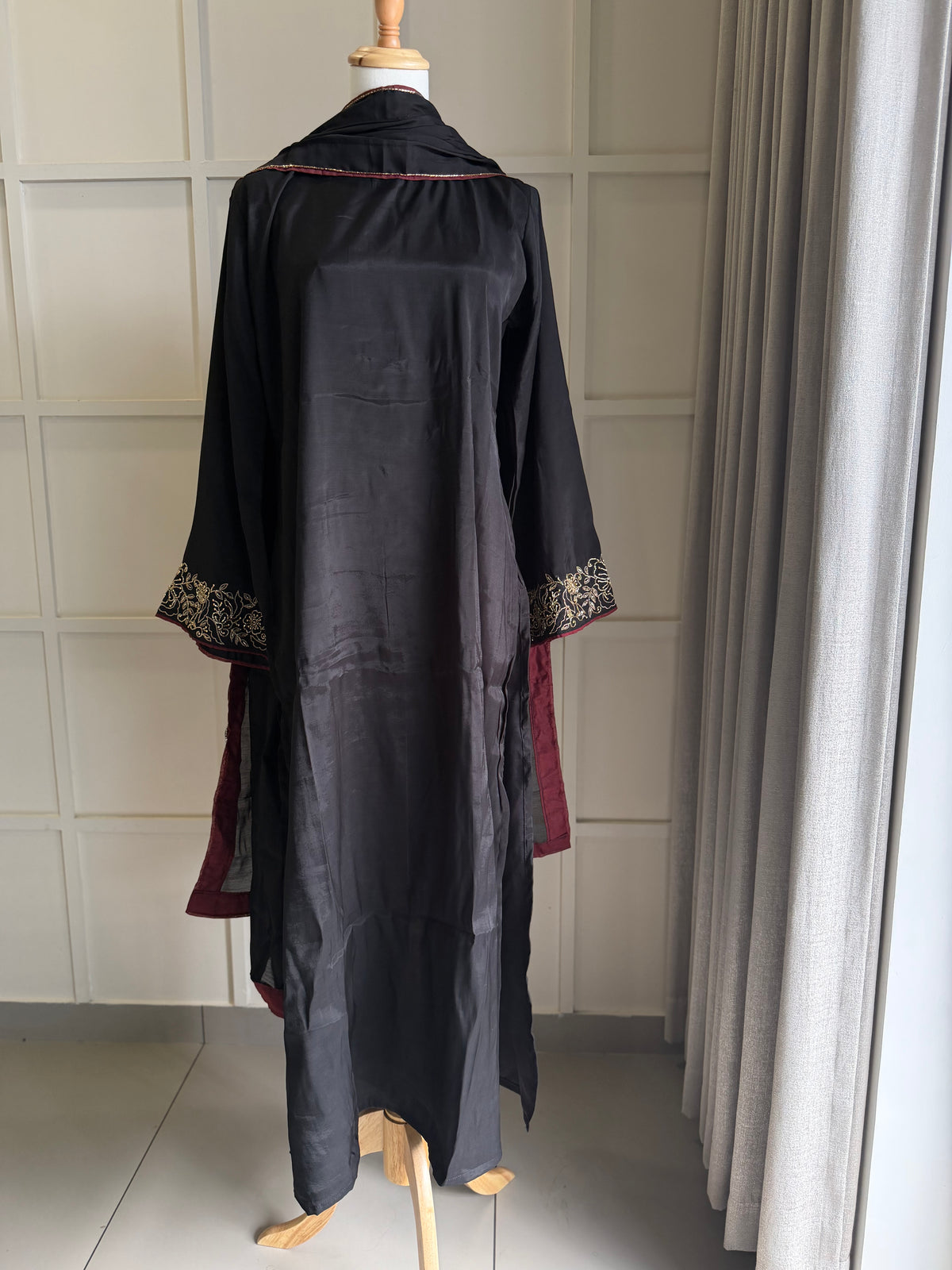 Black Handworked suit