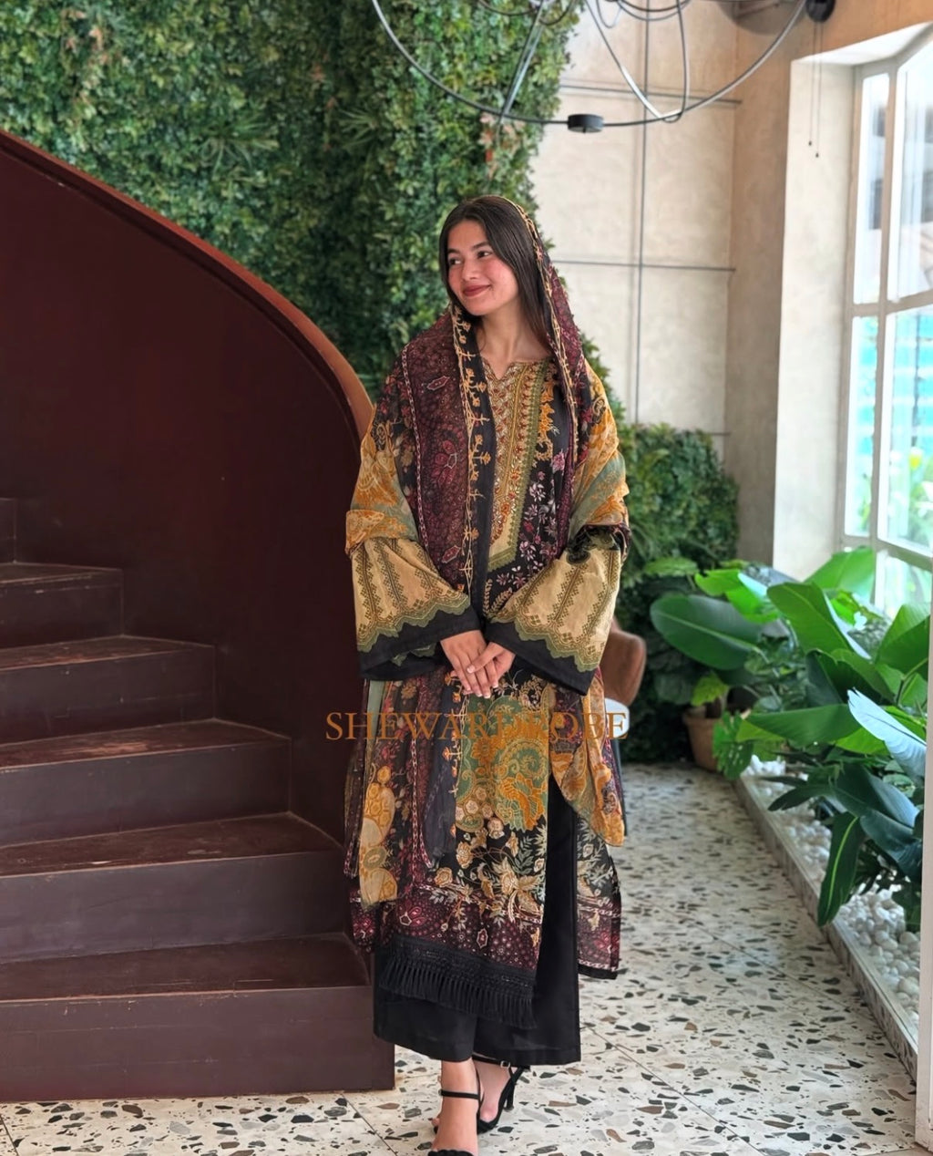 Multi Colour pakistani suit