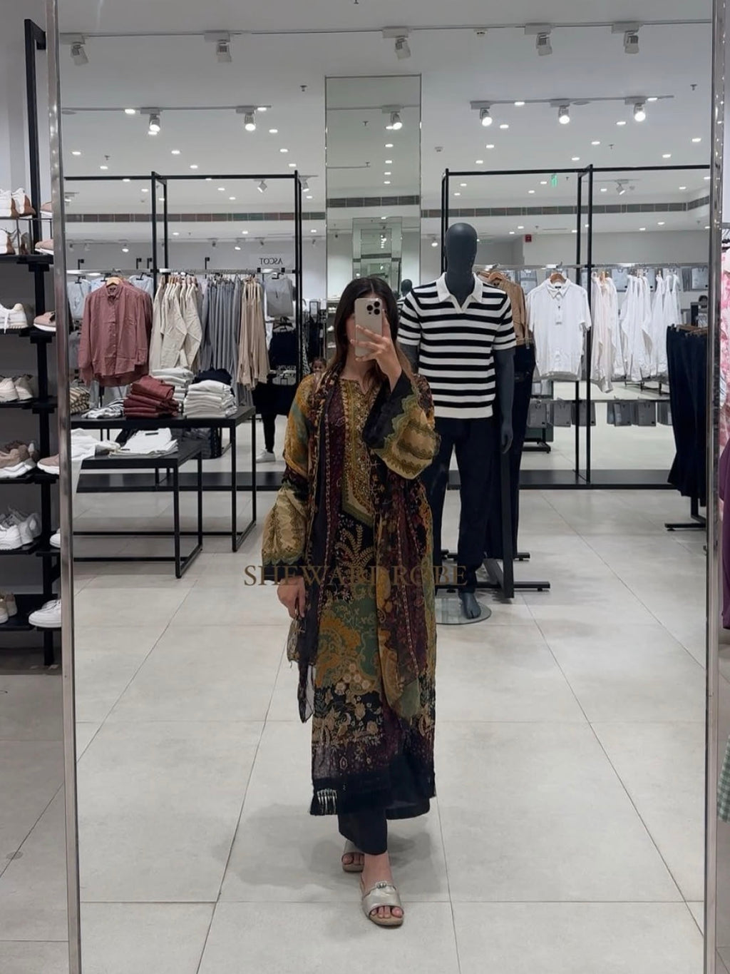 Multi Colour pakistani suit