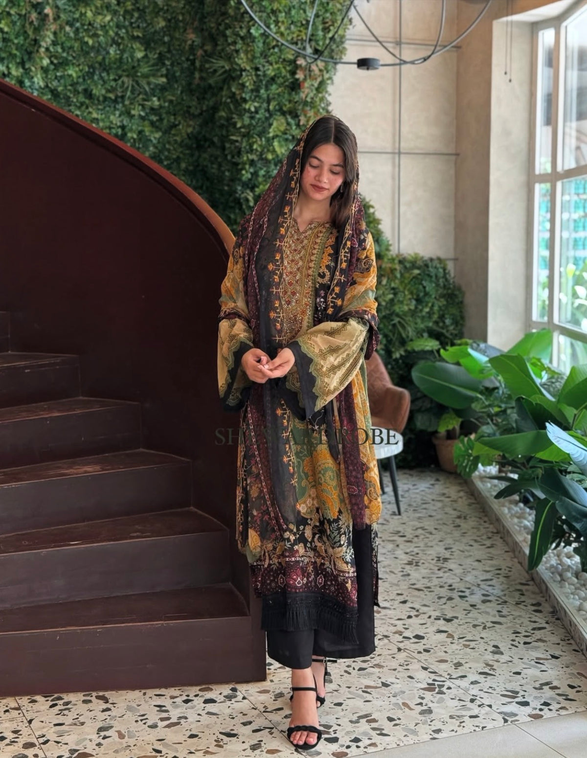 Multi Colour pakistani suit