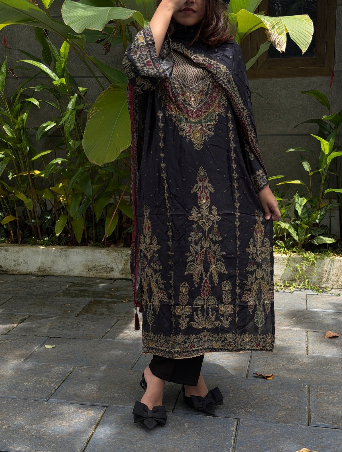 Black muslin suit