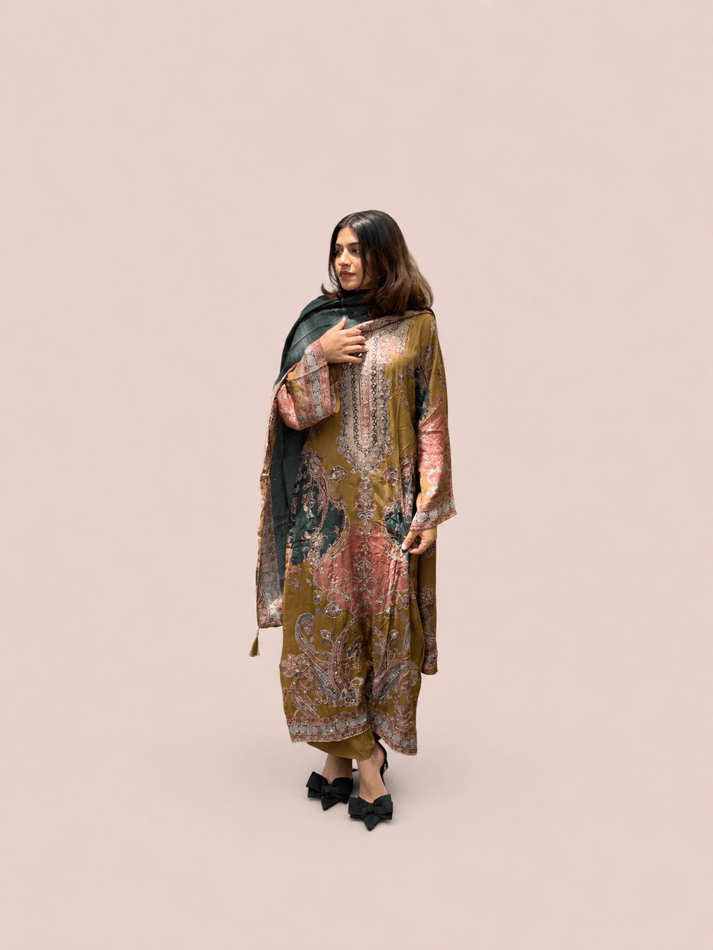 Multicoloured muslin suit