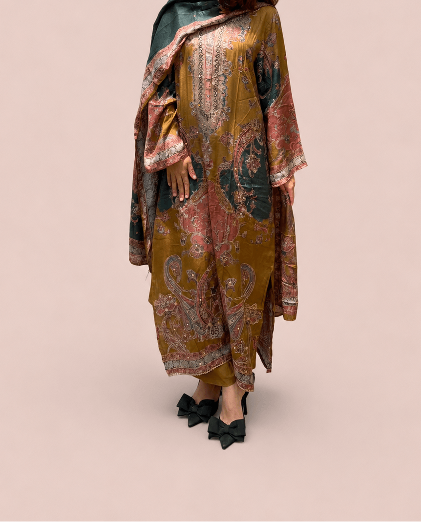 Multicoloured muslin suit